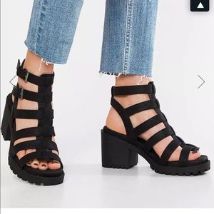 [brand new] Dirty Laundry fun stuff sandal